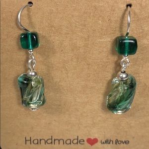 ARTISAN LAMPWORK EARRING - 925 STERLING SILVER DANGLE GREEN DRUM BARREL BEADS
